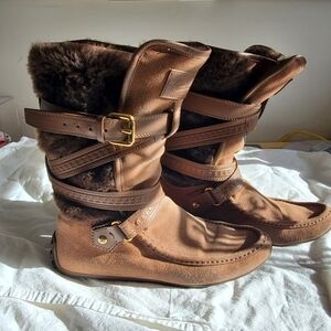 Auth Louis Vuitton Brown Suede Shearling Monogram Strap Winter Boots Sz 36.5